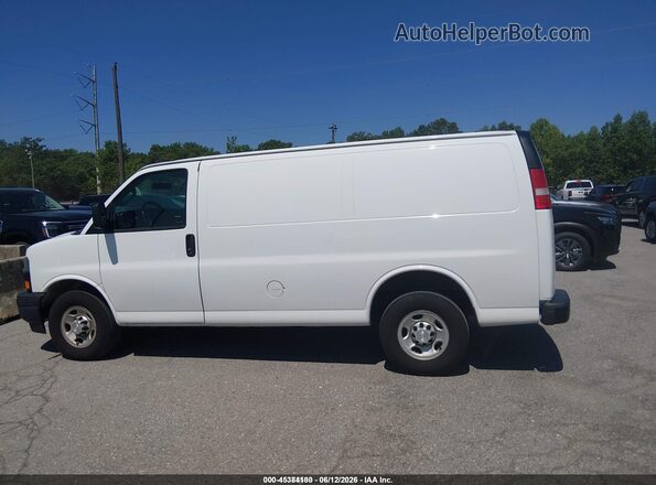 1GCWGAFG5J1260955 2018 CHEVROLET EXPRESS White 