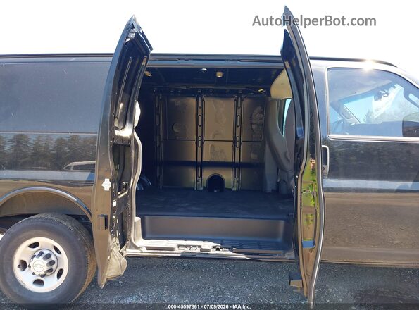 1GCWGAFG5J1289534 2018 CHEVROLET EXPRESS Black VIN კოდის სტიკერის ხედი