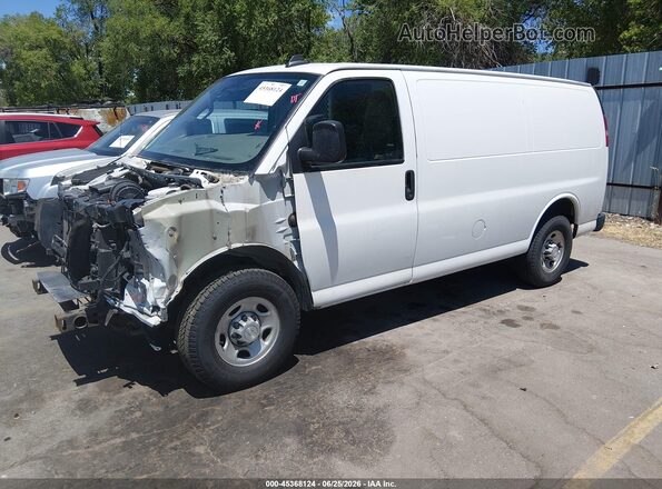 1GCWGAFG6K1272436 2019 CHEVROLET EXPRESS White Front left