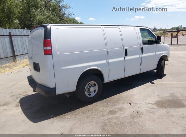 1GCWGAFG6K1272436 2019 CHEVROLET EXPRESS White Rear right