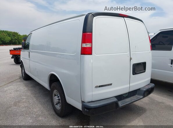 1GCWGAFG7K1146747 2019 CHEVROLET EXPRESS White Tył lewy