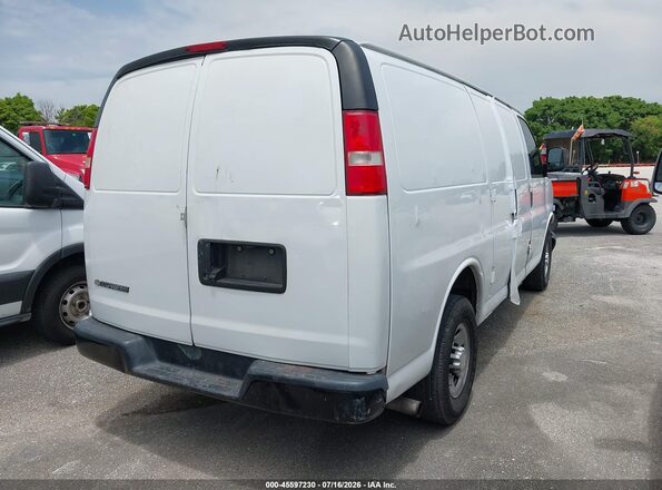 1GCWGAFG7K1146747 2019 CHEVROLET EXPRESS White Tył prawy
