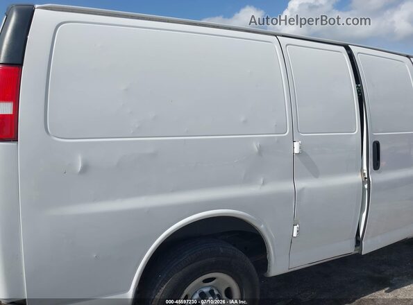 1GCWGAFG7K1146747 2019 CHEVROLET EXPRESS White 