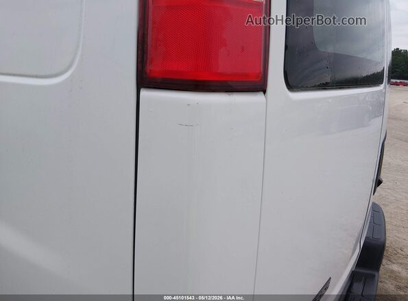 1GCWGAFG8H1238491 2017 CHEVROLET EXPRESS White უკანა სალონის ხედი