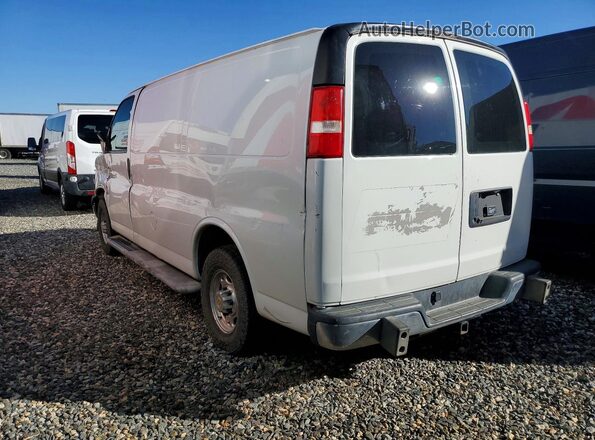 1GCWGAFG8K1220192 2019 CHEVROLET EXPRESS White Tył lewy