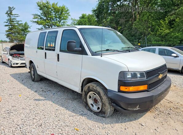 1GCWGAFG8K1294289 2019 CHEVROLET EXPRESS White Front view