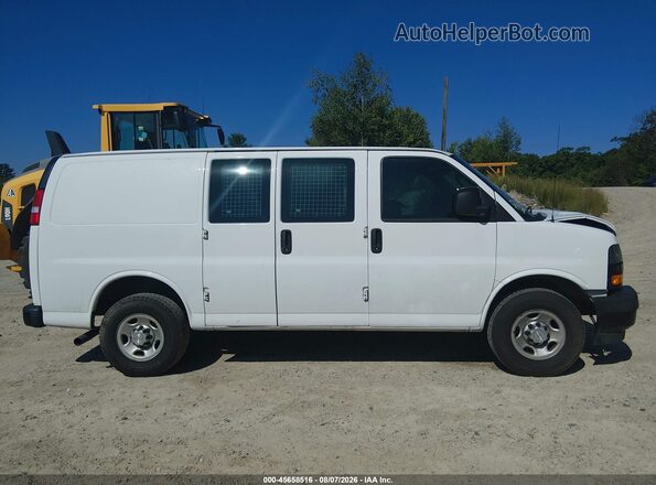 1GCWGAFP0L1125174 2020 CHEVROLET EXPRESS White უკანა სალონის ხედი