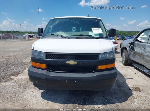 1GCWGAFP0P1107828 2023 CHEVROLET EXPRESS White სალონის 360-გრადუსიანი ხედი