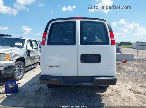 1GCWGAFP0P1107828 2023 CHEVROLET EXPRESS White უკანა სალონის ხედი