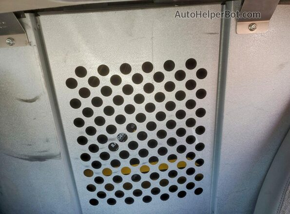 1GCWGAFP0P1209551 2023 CHEVROLET EXPRESS White უკანა სავარძლების ხედი