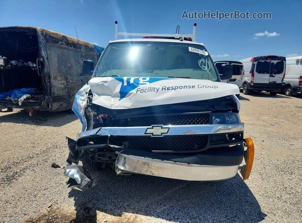 1GCWGAFP0P1209551 2023 CHEVROLET EXPRESS White წინა ხედი