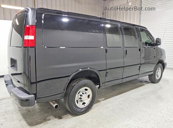 1GCWGAFP1P1108731 2023 CHEVROLET EXPRESS Black Задня права чверть