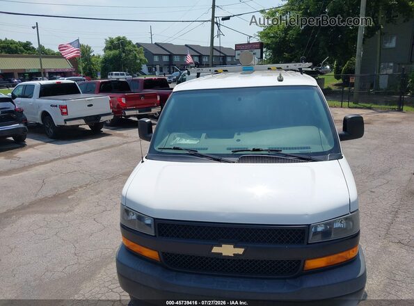1GCWGAFP2K1366183 2019 CHEVROLET EXPRESS White Vista frontal