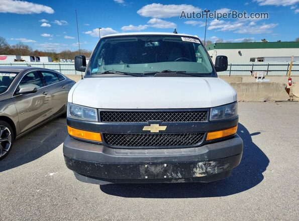 1GCWGAFP2L1276386 2020 CHEVROLET EXPRESS White Դիմացի տեսք