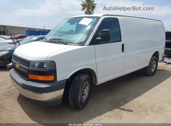 1GCWGAFP4P1116368 2023 CHEVROLET EXPRESS Белый Передняя левая четверть