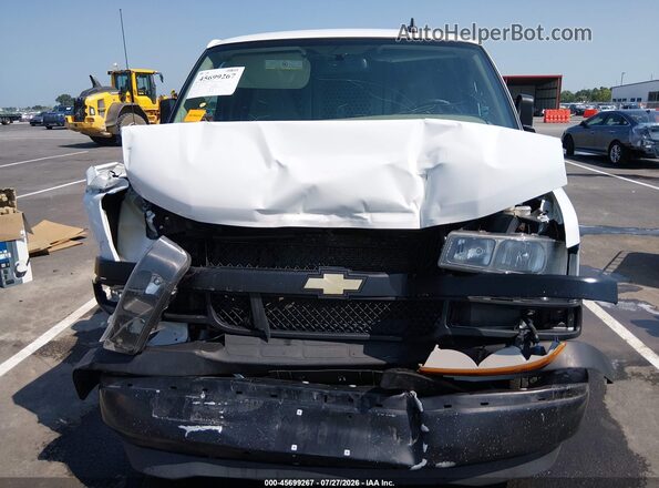 1GCWGAFP5N1241022 2022 CHEVROLET EXPRESS White Vista frontal