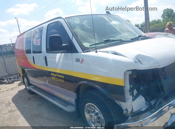 1GCWGAFP6N1169148 2022 CHEVROLET EXPRESS White Widok wnętrza 360 stopni