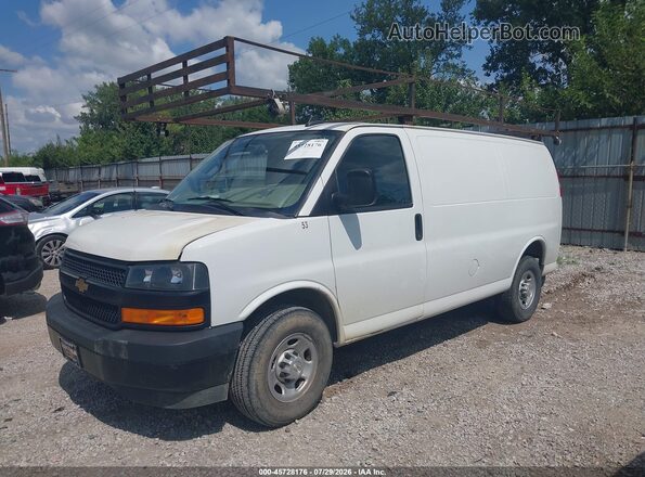 1GCWGAFP8P1199075 2023 CHEVROLET EXPRESS White Front left