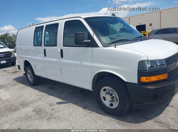 1GCWGAFPXN1217525 2022 CHEVROLET EXPRESS White 