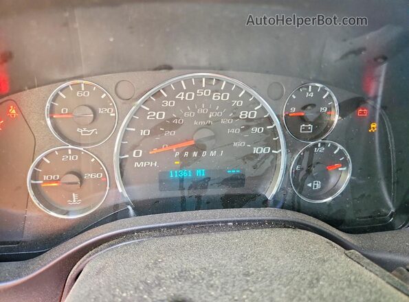 1GCWGAFPXS1270608 2025 CHEVROLET EXPRESS White Vista del cuadro de instrumentos