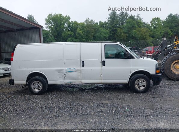 1GCWGBFP3K1168492 2019 CHEVROLET EXPRESS White Rear interior view