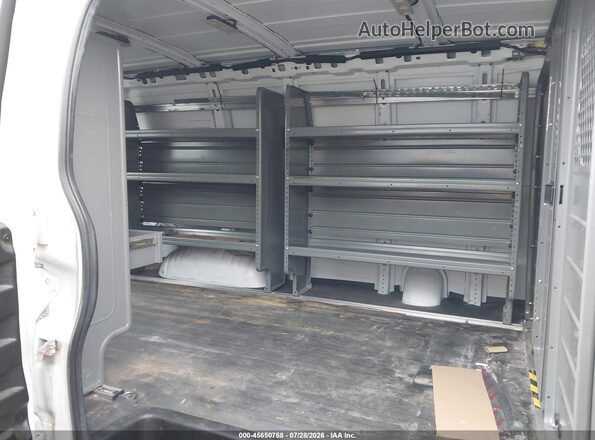 1GCZGGF76N1195846 2022 CHEVROLET EXPRESS Белый Вид наклейки с VIN-кодом