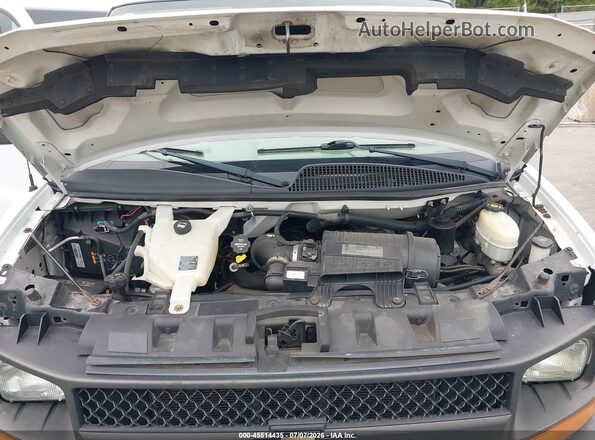 1GCZGGFG6G1150019 2016 CHEVROLET EXPRESS Белый Вид сзади