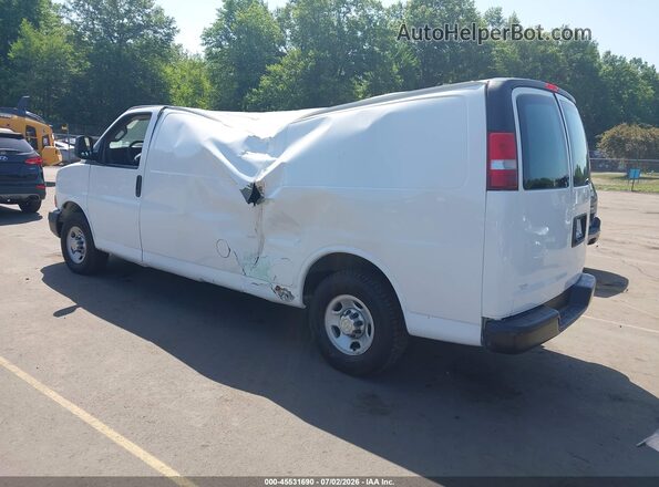 1GCZGHFF5G1236886 2016 CHEVROLET EXPRESS Белый Задняя левая четверть