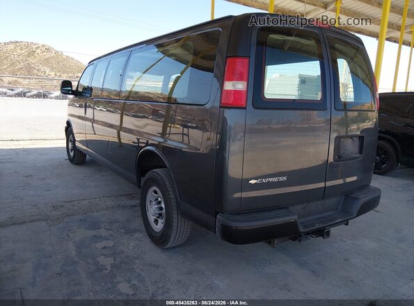 1GCZGHFF7H1246448 2017 CHEVROLET EXPRESS Blue Հետևի ձախ
