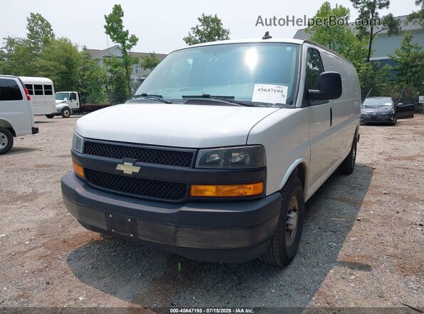 1GCZGHFG0J1216822 2018 CHEVROLET EXPRESS White Передня ліва чверть