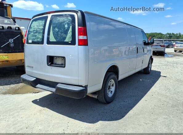 1GCZGHFG5J1313692 2018 CHEVROLET EXPRESS Silver Tył prawy