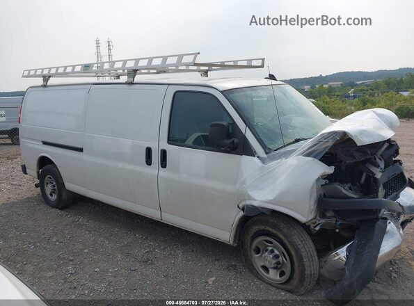 1GCZGHFP0P1109665 2023 CHEVROLET EXPRESS White Rear interior view