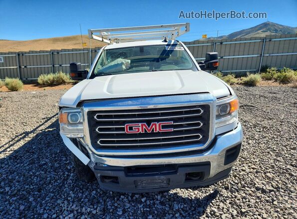 1GD22REG8HZ264325 2017 GMC SIERRA White Вид спереду