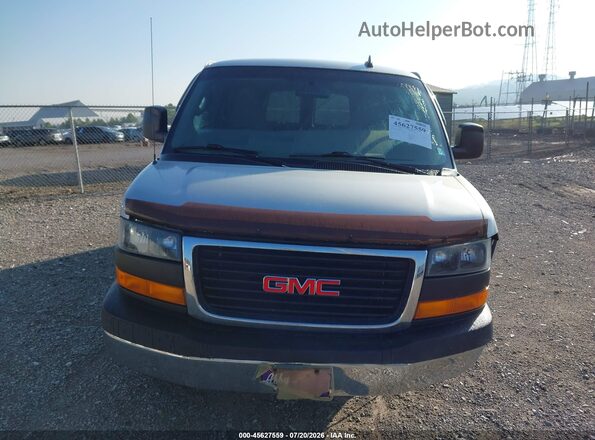 1GJW7FFG2H1307228 2017 GMC SAVANA 2500 Silver ხელსაწყოთა პანელის ხედი