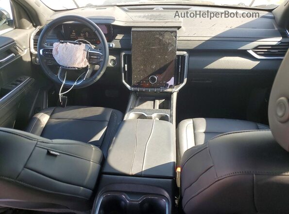 1GKENKKS2RJ224447 2024 GMC ACADIA White Вид панелі приладів
