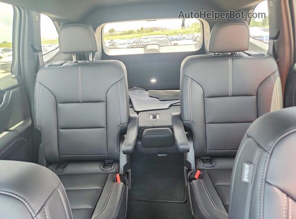 1GKENKKS4TJ305845 2026 GMC ACADIA Серый Вид задних сидений