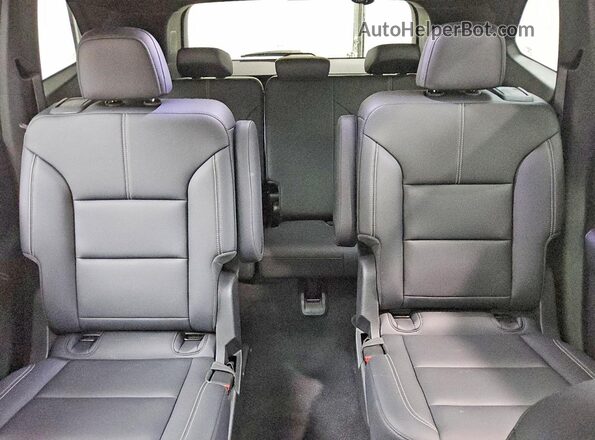1GKENNKS4TJ257992 2026 GMC ACADIA White Вид задніх сидінь