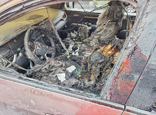 1GKENNKS5TJ158128 2026 GMC ACADIA Purple Вид салону спереду