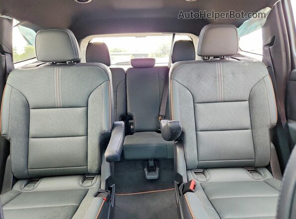 1GKENPKS3TJ115810 2026 GMC ACADIA Черный Вид задних сидений