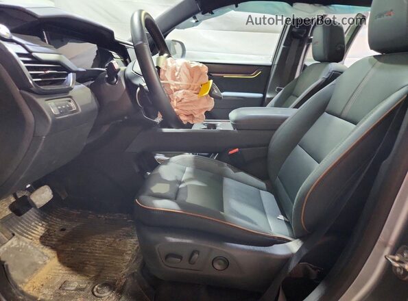 1GKENPRSXSJ203905 2025 GMC ACADIA Серебряный Вид салона спереди