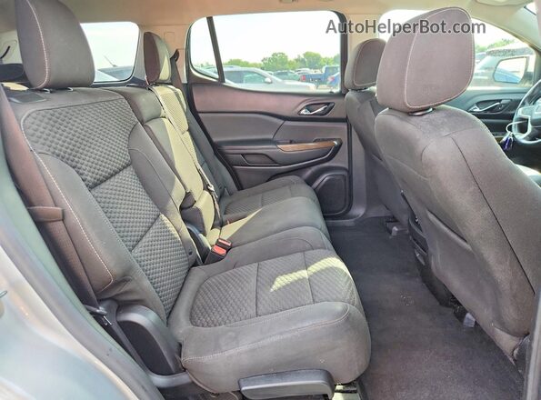1GKKNKLA3HZ251066 2017 GMC ACADIA Silver Вид задньої частини салону