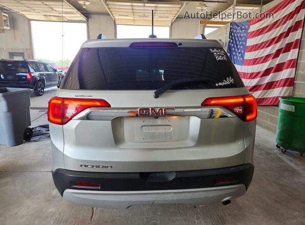 1GKKNLLA3JZ207600 2018 GMC ACADIA Silver Vista trasera