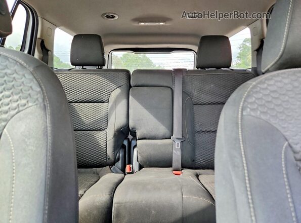 1GKKNLLA5HZ228362 2017 GMC ACADIA Бордовый Вид задних сидений