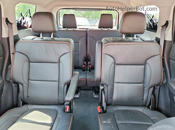 1GKKNLLS5PZ265631 2023 GMC ACADIA Red Rear seats view