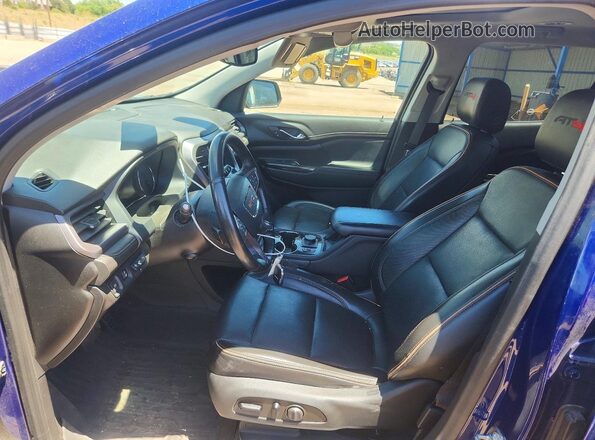 1GKKNLLS6PZ206104 2023 GMC ACADIA Blue Widok wnętrza z przodu