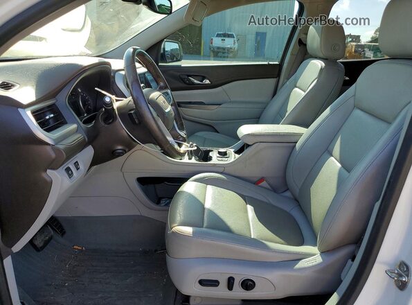 1GKKNML40NZ161682 2022 GMC ACADIA White Widok wnętrza z przodu