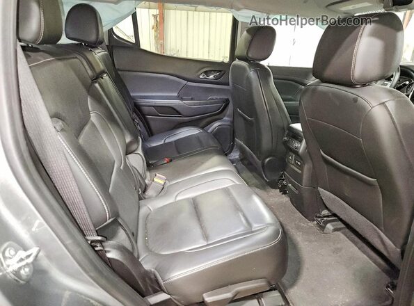 1GKKNML40PZ216084 2023 GMC ACADIA Silver Հետևի նստատեղերի տեսք
