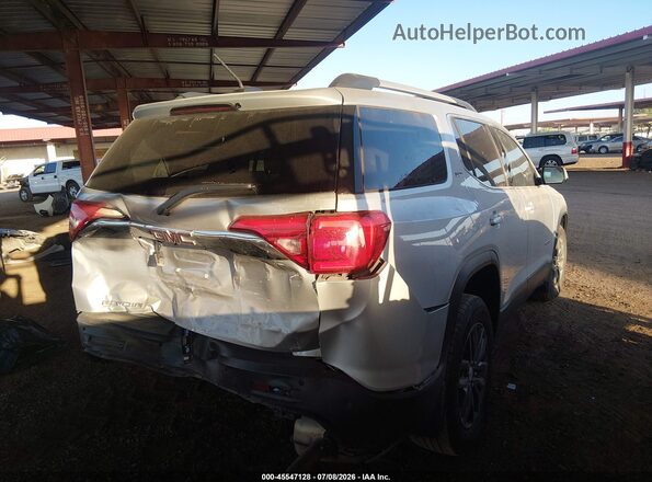 1GKKNMLAXJZ200777 2018 GMC ACADIA Серебряный Задняя правая четверть