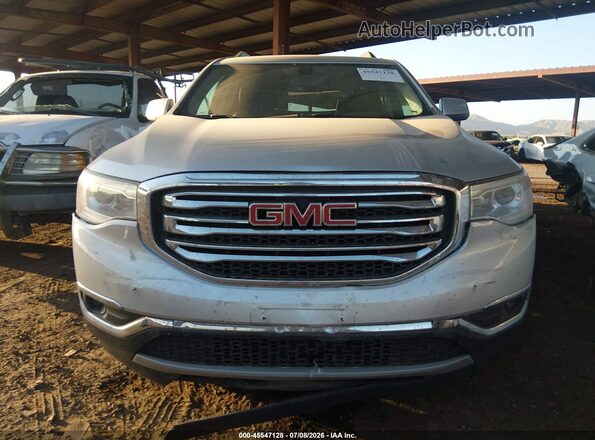 1GKKNMLAXJZ200777 2018 GMC ACADIA Серебряный Вид панели приборов