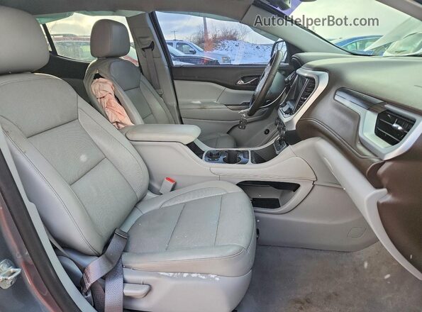 1GKKNMLS7LZ135219 2020 GMC ACADIA Silver Widok wnętrza z przodu